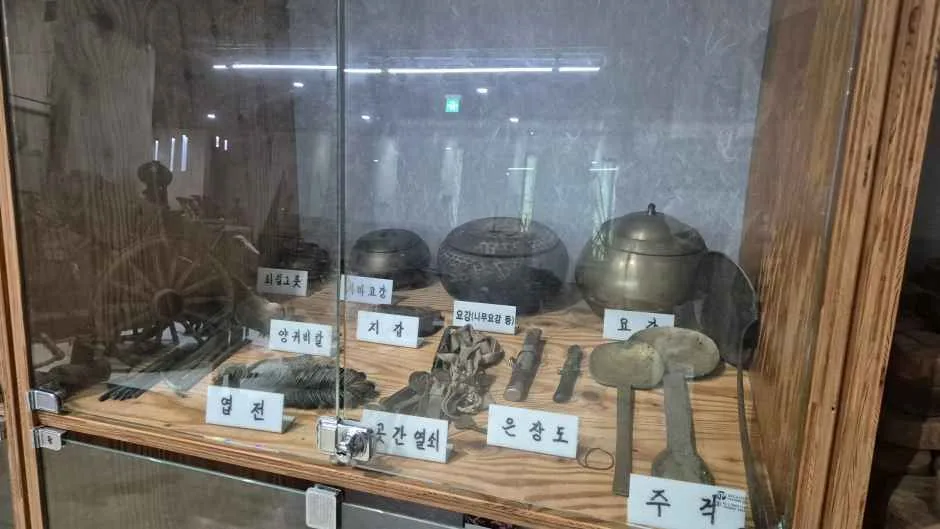 풍수원성당 유물전시관 (4).jpg