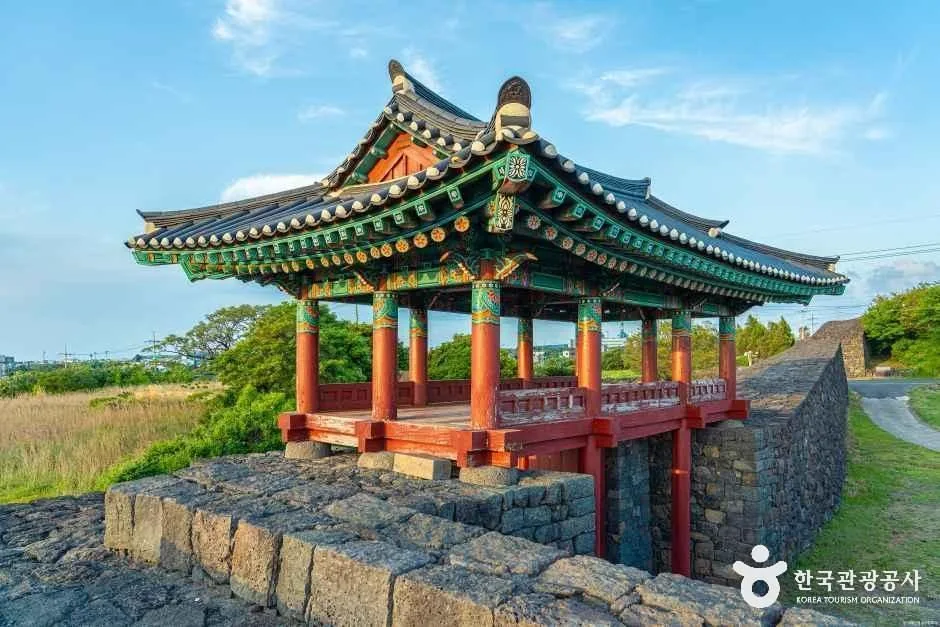 제주_명월성지 (3).jpg