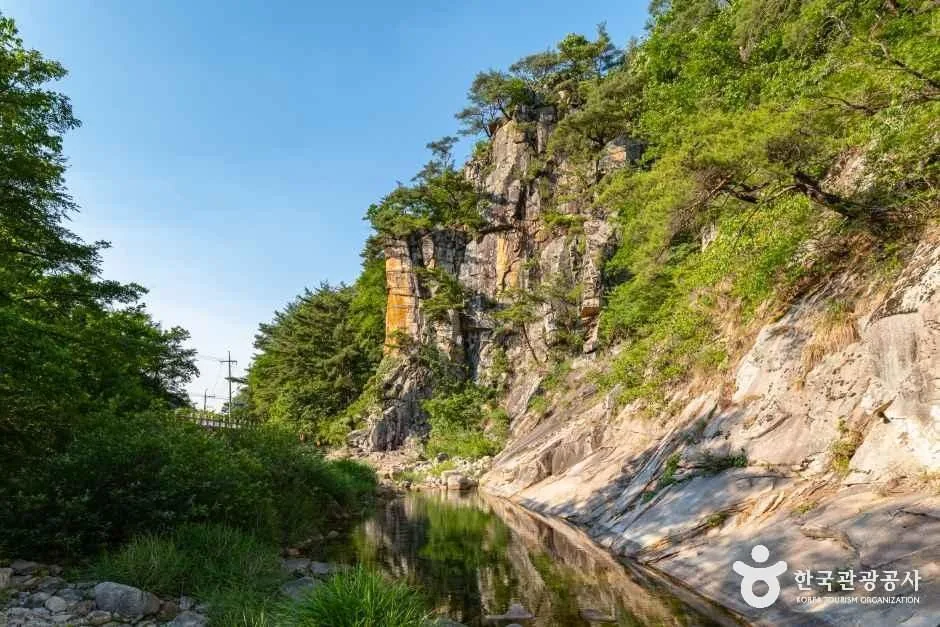 충북_제천_제천 덕주산성_외부_5.jpg