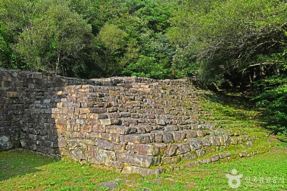 충북_제천_제천 덕주산성_외부_7.jpg