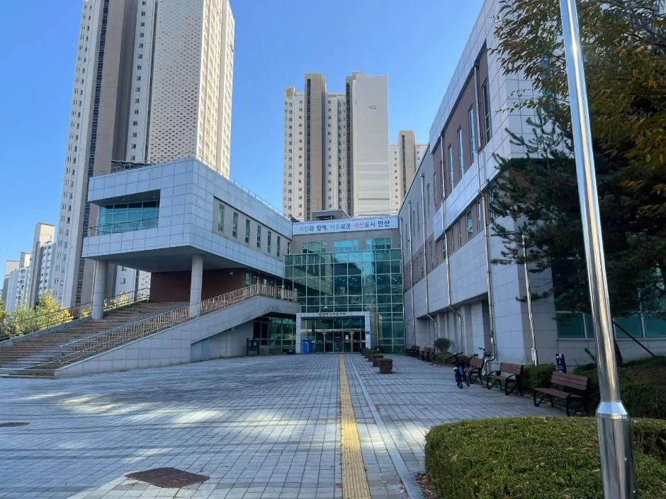 안산미디어도서관_내부 (3)