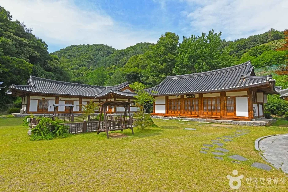 율리휴양촌 (2)