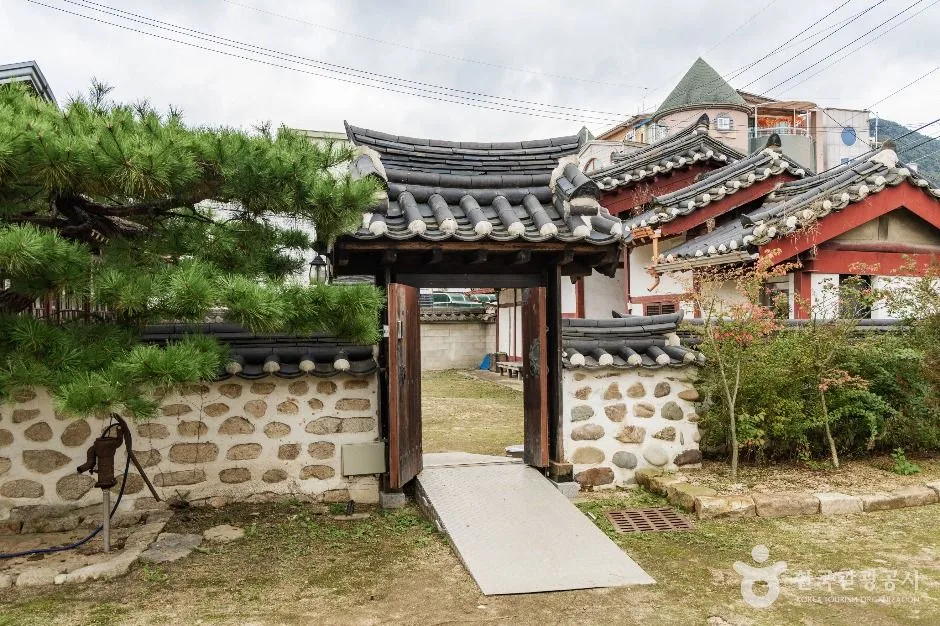 괴산_괴산군수 관사 (4)