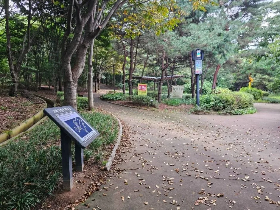 갈매구릉산자락길_장애인주차장