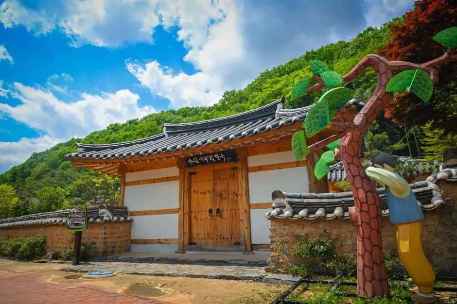 경남_진주_지수승산부자마을_외부_1.JPG