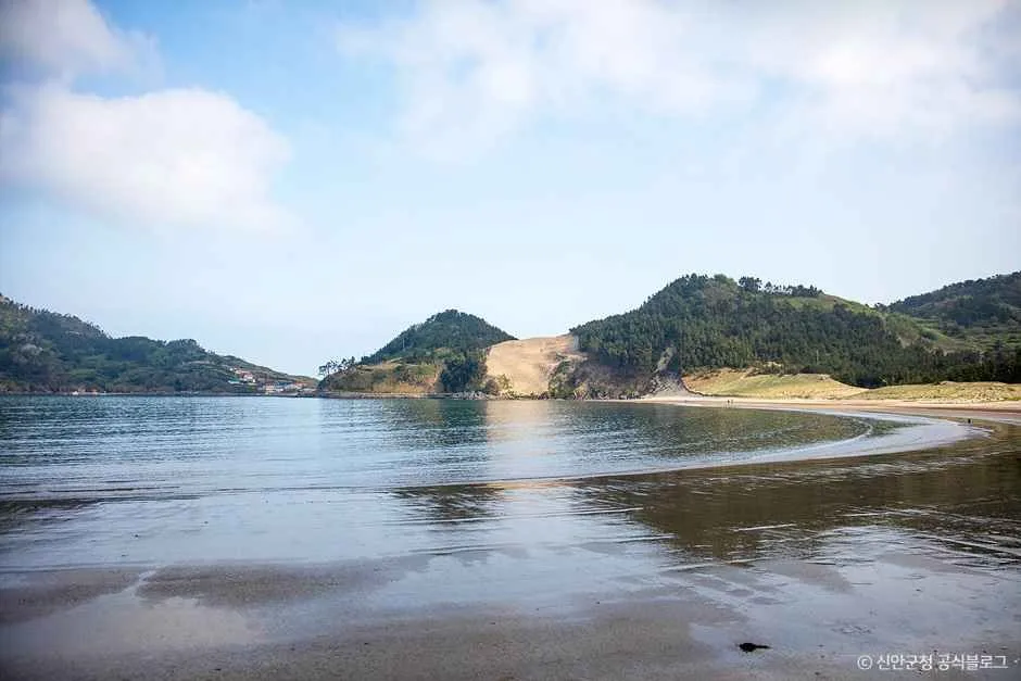 신안_우이도 돈목해수욕장 (4).jpg