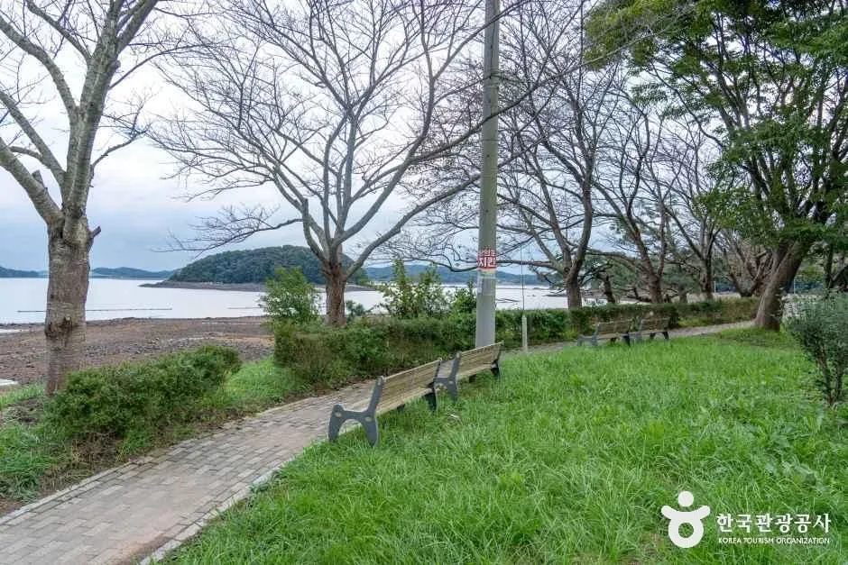 서산_간월호 쉼터공원 (2).jpg