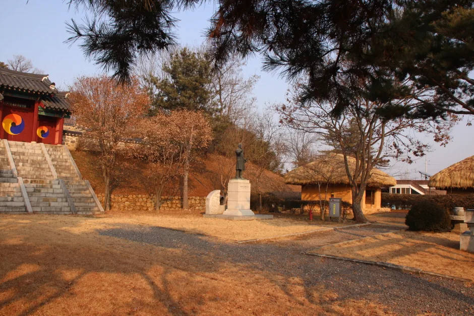 진천 이상설 생가
