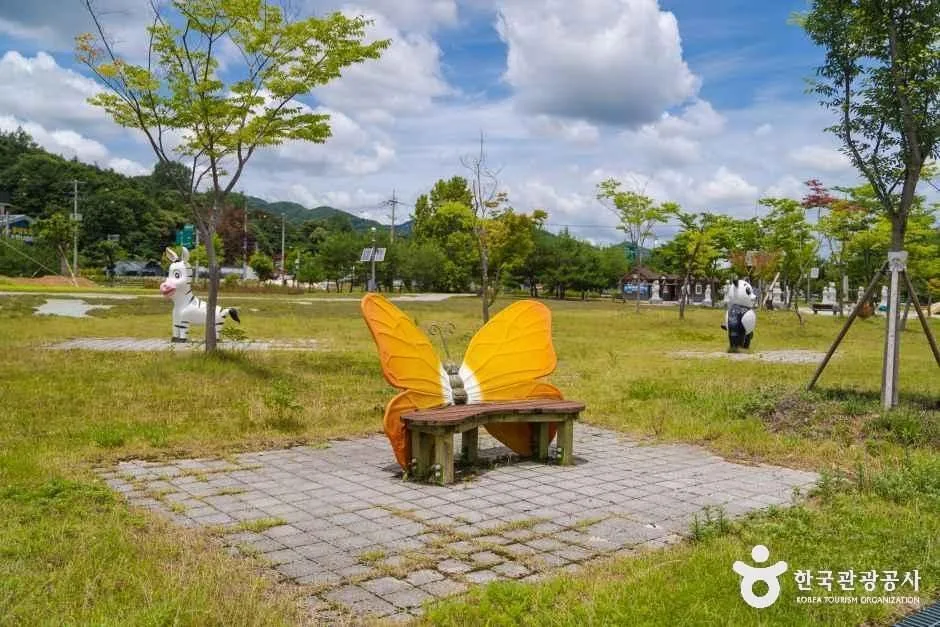 전북_진안_용담가족테마공원_외부_5.jpg