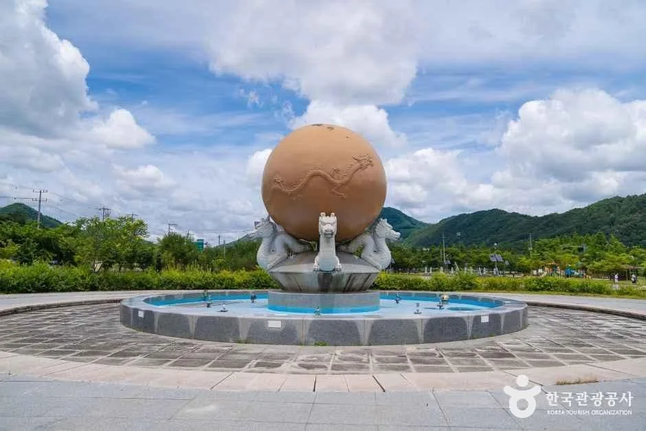 전북_진안_용담가족테마공원_외부_3.jpg
