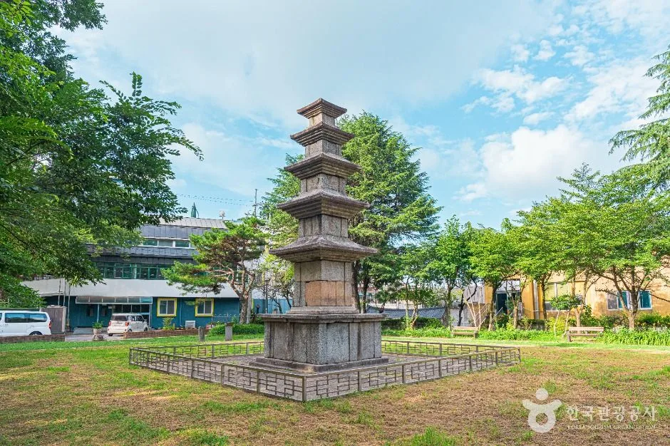 광주_(전)광주 성거사지 오층석탑 (1)