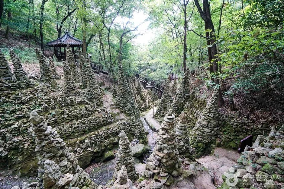 팔용산 돌탑 (4)