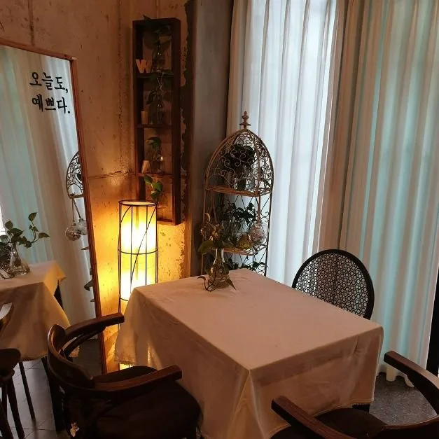 부산_쓰다북스 x 원더러스트커피 (1)