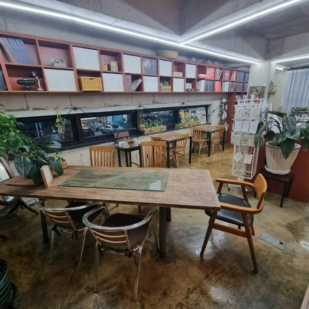 부산_쓰다북스 x 원더러스트커피 (5)