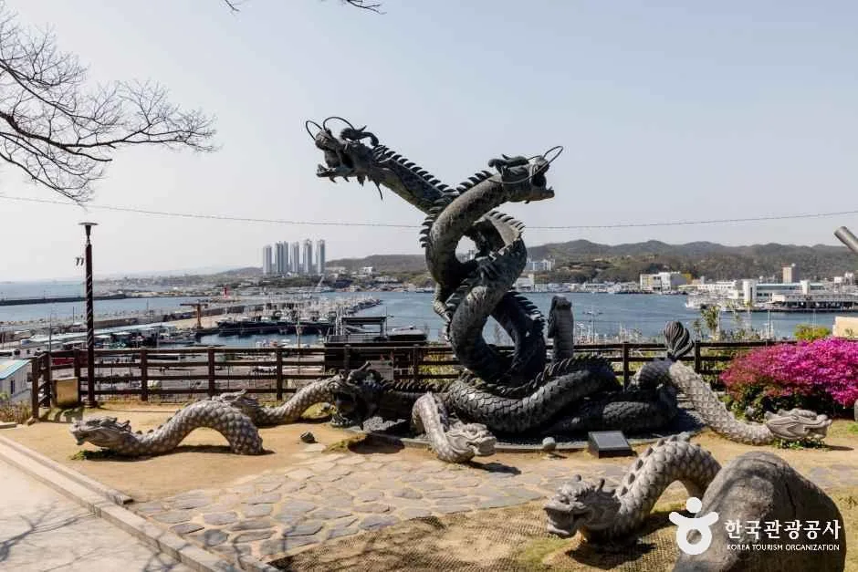 경북_포항_구룡포 일본인 가옥거리_외부_3.png