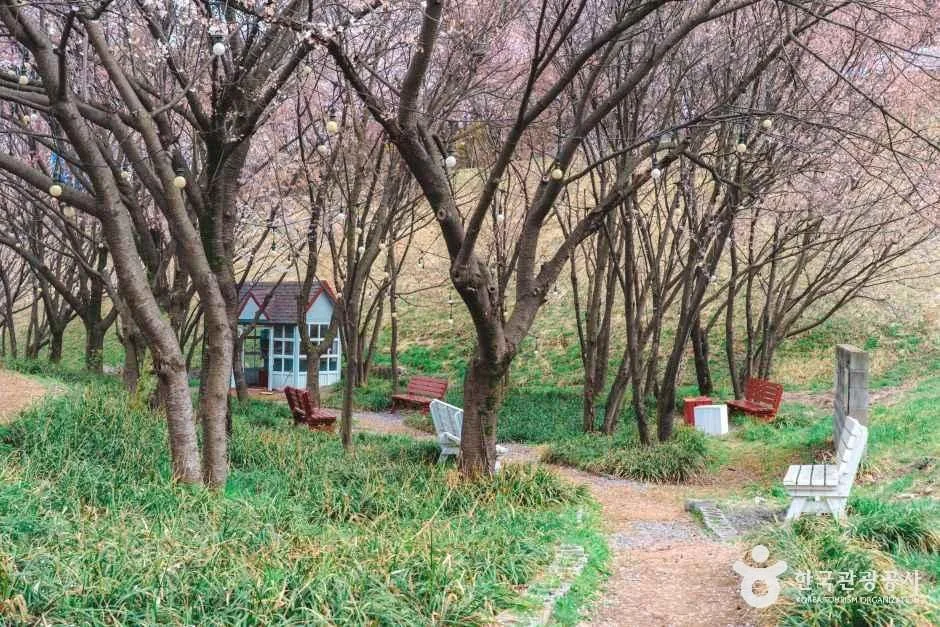경기_이천_설봉공원_외부_5.jpg