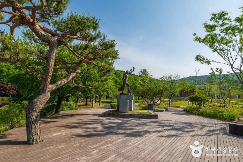 경기_이천_설봉공원_외부_1.jpg