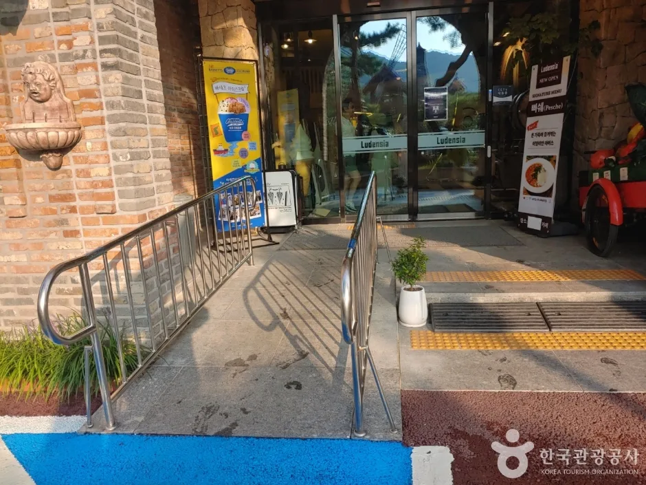 루덴시아_5