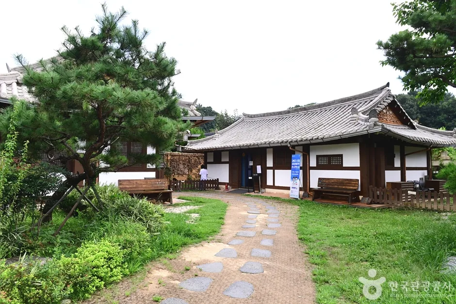 전북_전주_전주 한옥마을 역사관 (8)