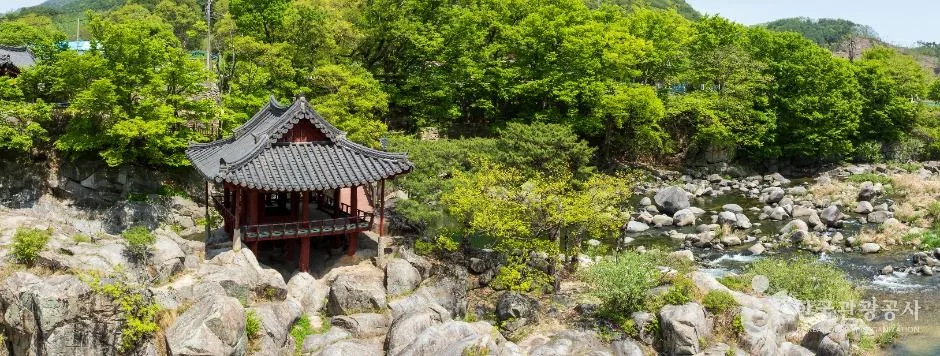 경남_함양_거연정_외부_6.JPG