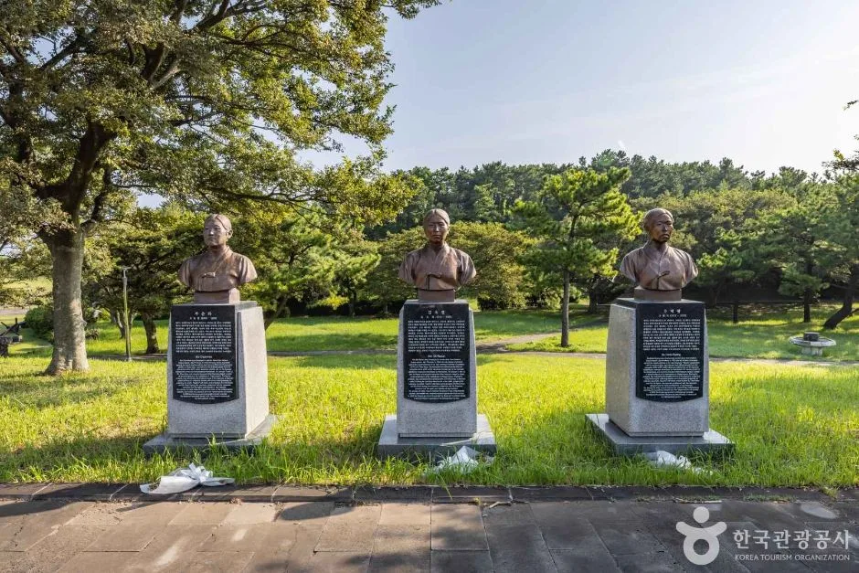 제주_제주_제주해녀항일운동기념탑 (6)