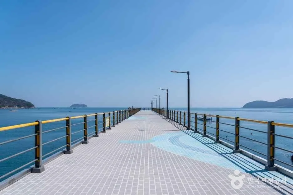 경남_거제_학동 흑진주 몽돌해변_외부_03.jpg