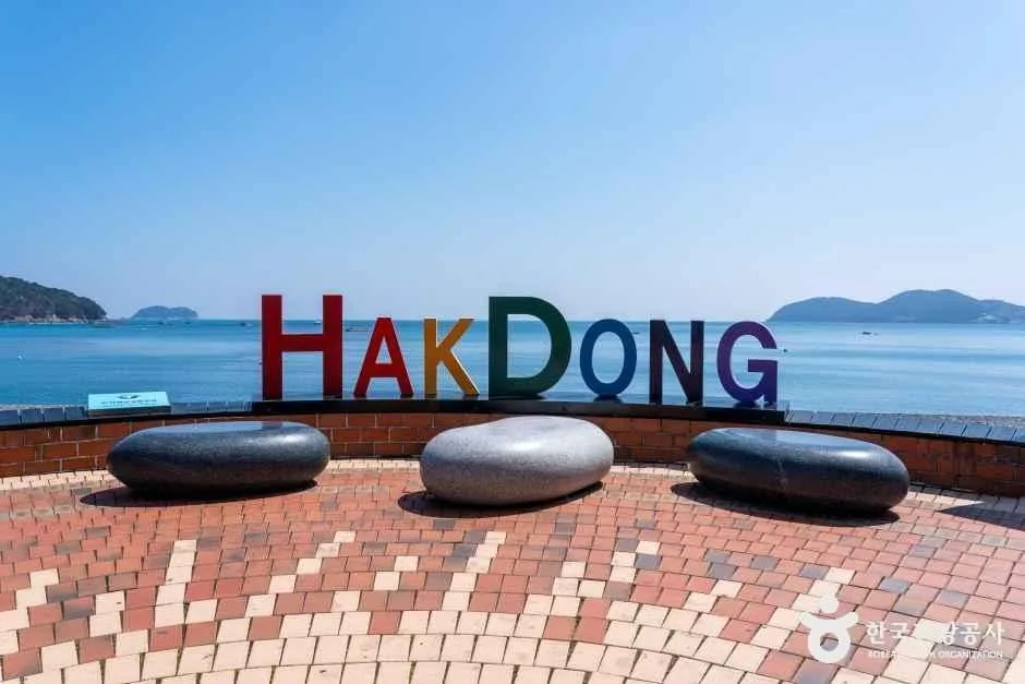 경남_거제_학동 흑진주 몽돌해변_외부_05.jpg