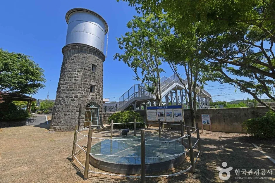 논산 연산역 급수탑 (3)