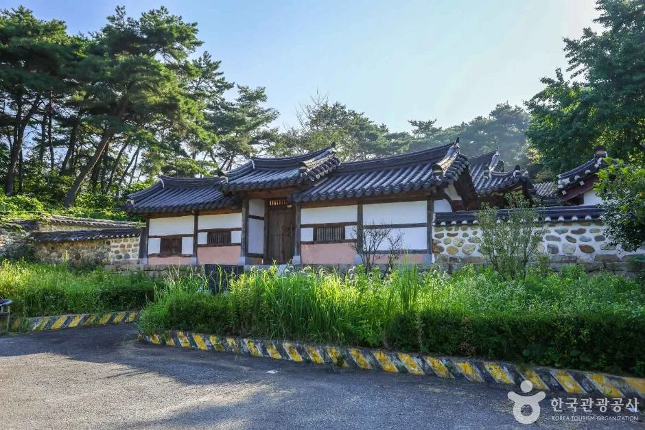 필문 이선제부조묘 (6)