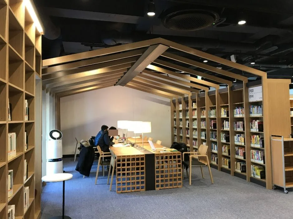 전북_전주_전주시립도서관꽃심_내부_6.jpg
