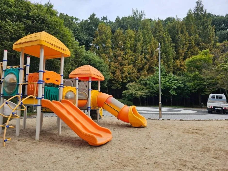 갈산공원_운동장