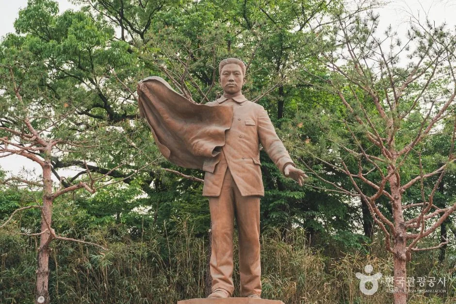 서울_안중근의사 동상 (4)