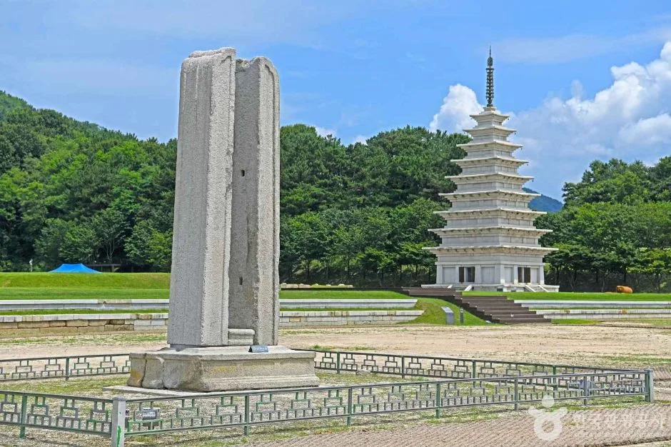 익산 미륵사지 당간지주 (2)