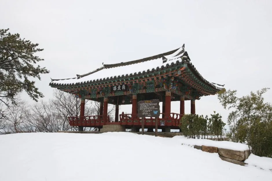 경남_의령_정암루(솥바위)_외부_4.jpg