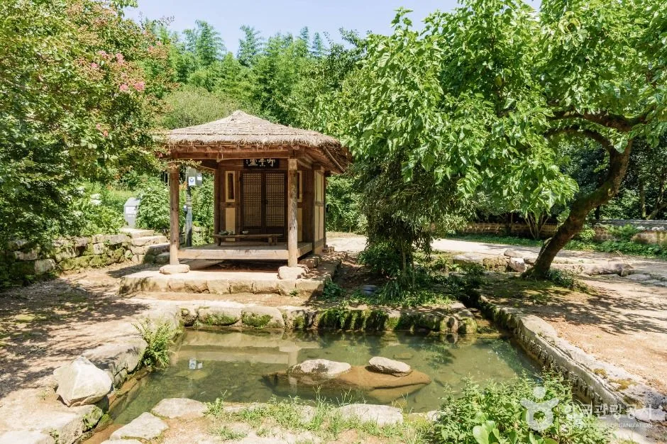 전남광주_강진_강진 백운동별서정원_내부_4.jpg