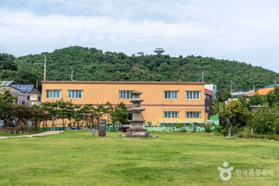서산_서산동문동 오층석탑 및 당간지주 (5)