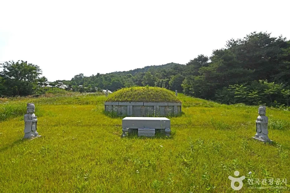 진천 이영남 묘소 (2)