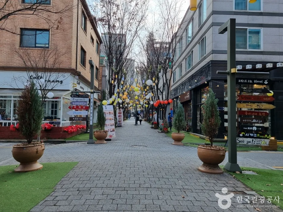 보정동카페거리