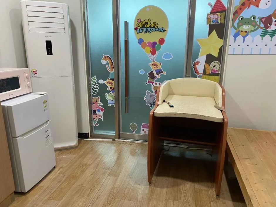아산환경과학공원생태곤충원_수유실내부
