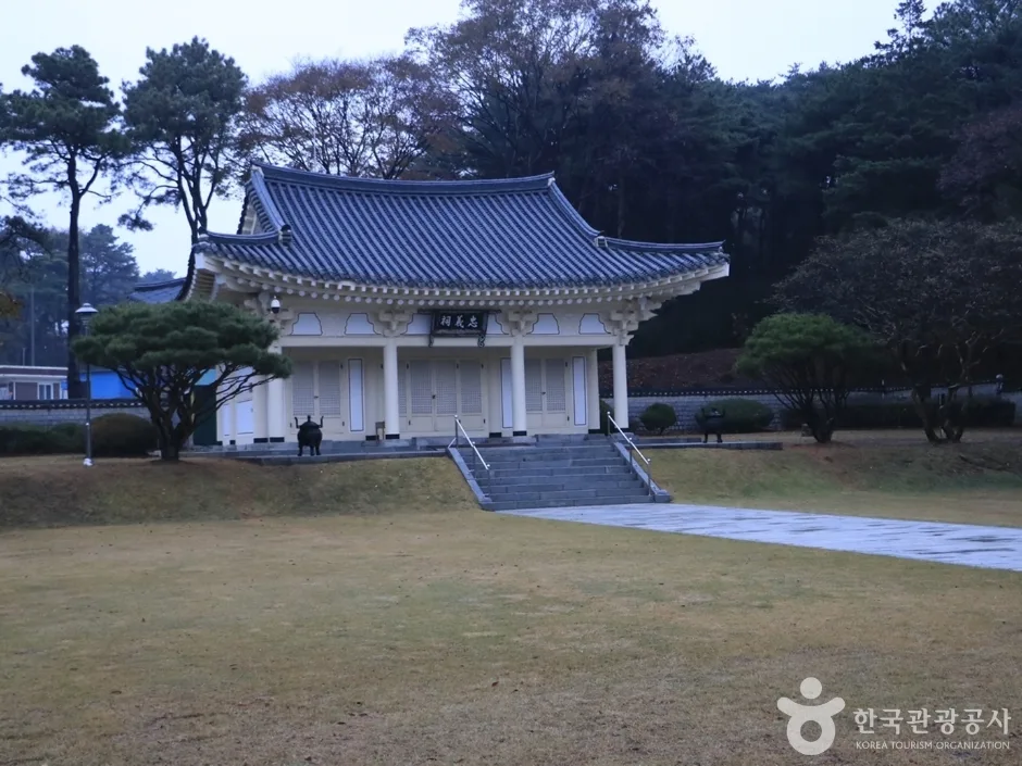 충남_예산_윤봉길의사기념관_내부_3.jpg