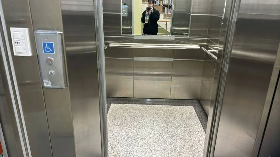 신천도서관_인구 우편 엘레베이터