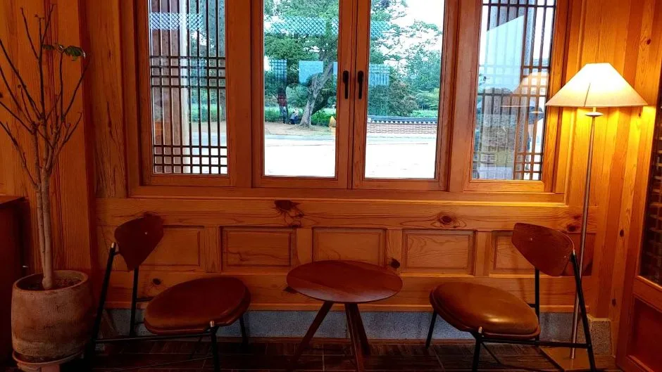 연화정도서관_내부2