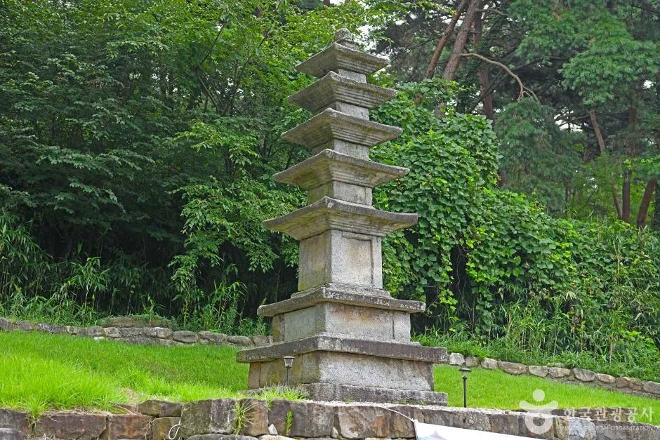 남복리오층석탑 (3)