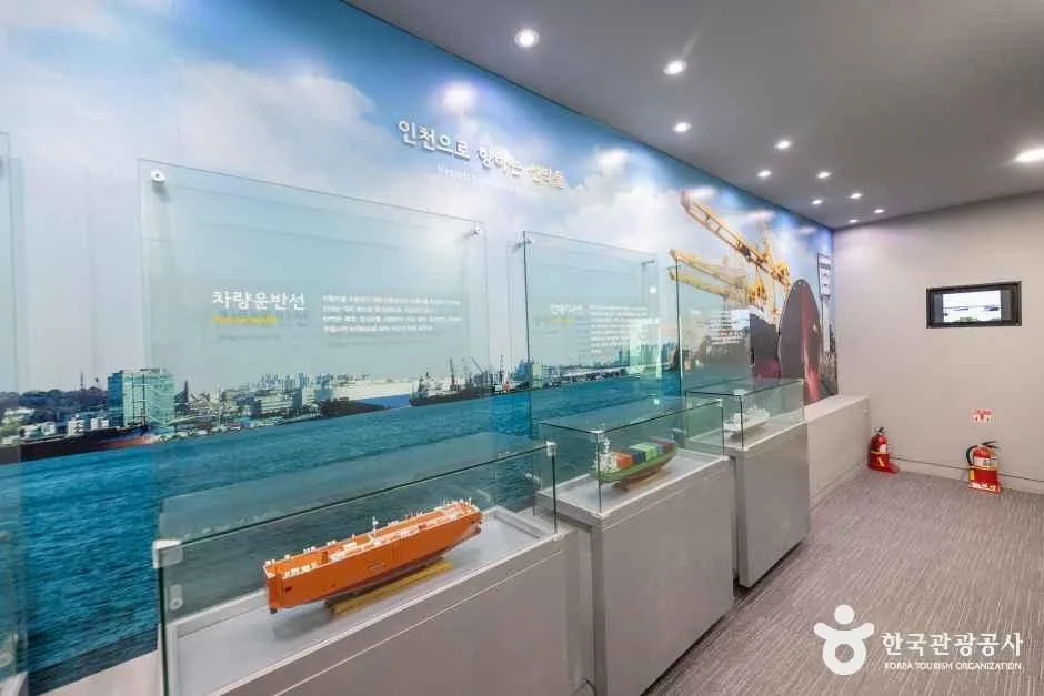 인천_인천항 갑문 홍보관 (4).jpg