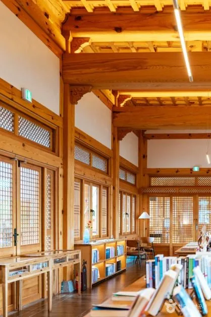 전북_전주_덕진공원_외부_7-5.jpg