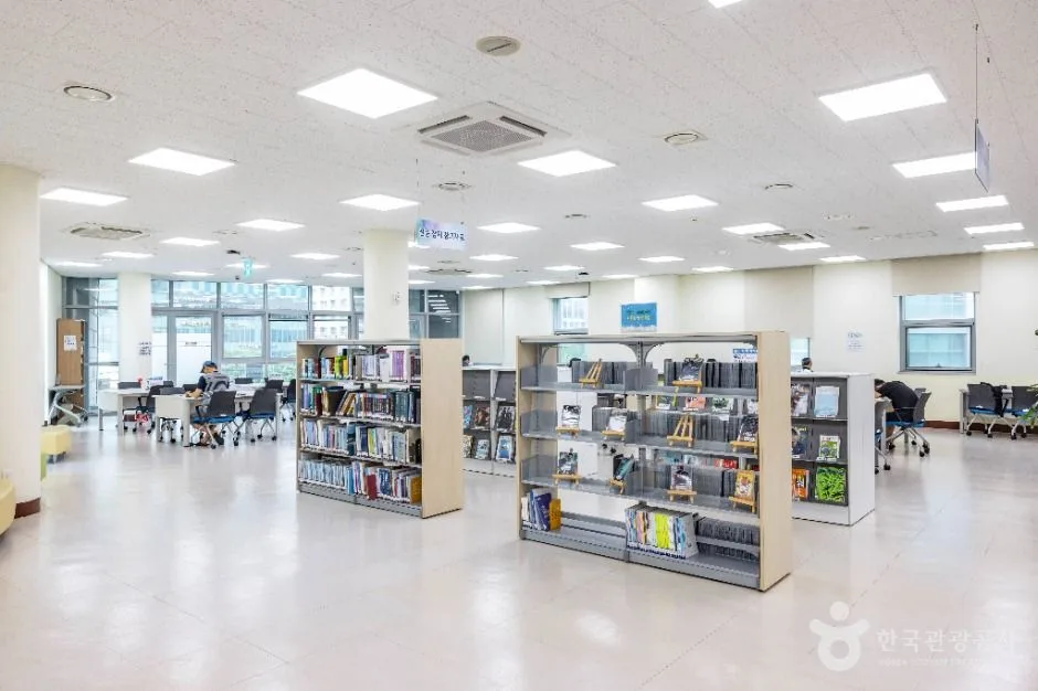 인천_청라호수도서관 (11)