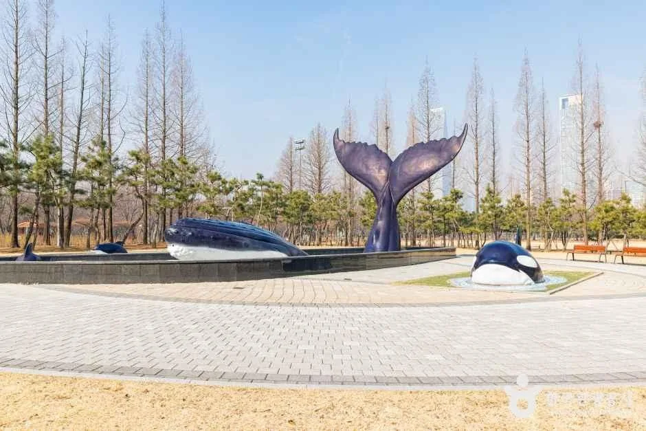 해돋이공원 안내소 시각장애인 블럭