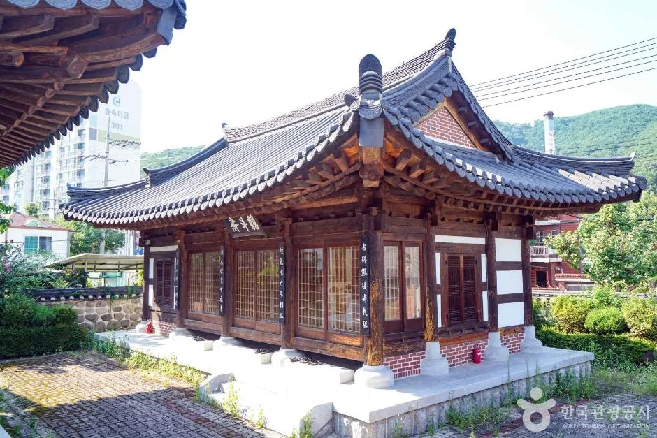 창원_첨두서원 (4)