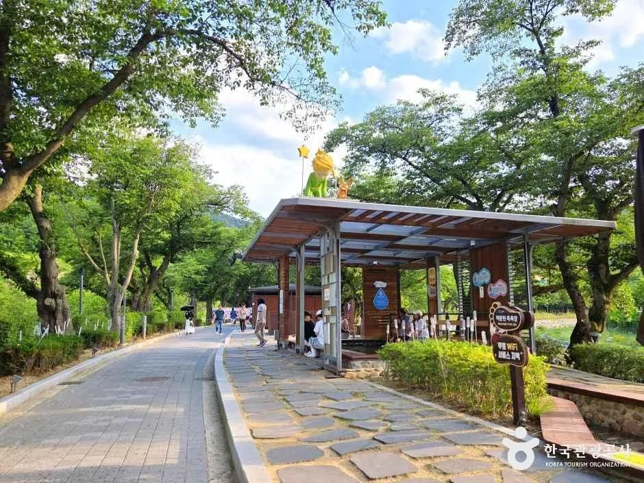 충북_충주_수안보온천관광특구_외부_2.jpg