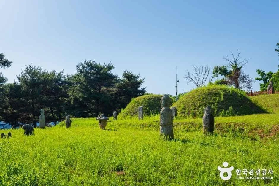 경기_고양_고양 공양왕릉_외부_4.jpg